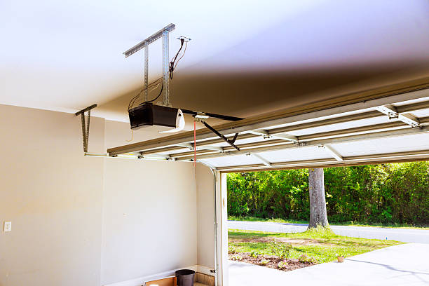 Top rated local Garage Door Panel Replacement specialists in Long View, NC